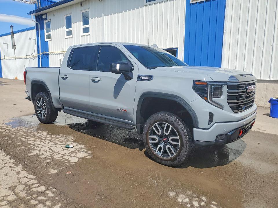 2024 GMC Sierra K1500 AT4