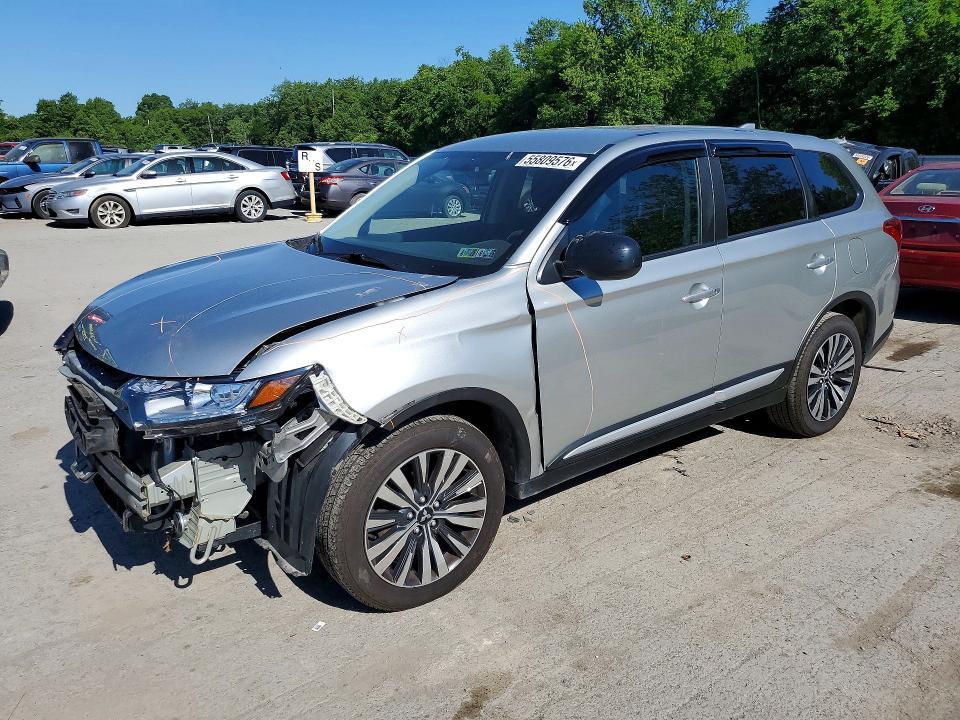 2020 Mitsubishi Outlander se