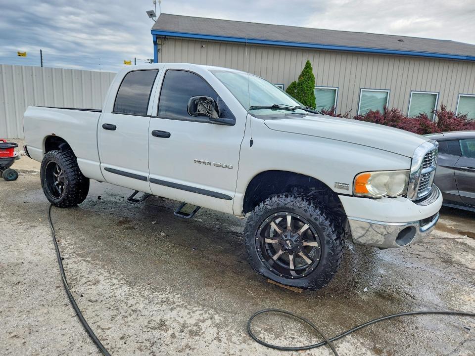 2004 Dodge RAM 1500 ST