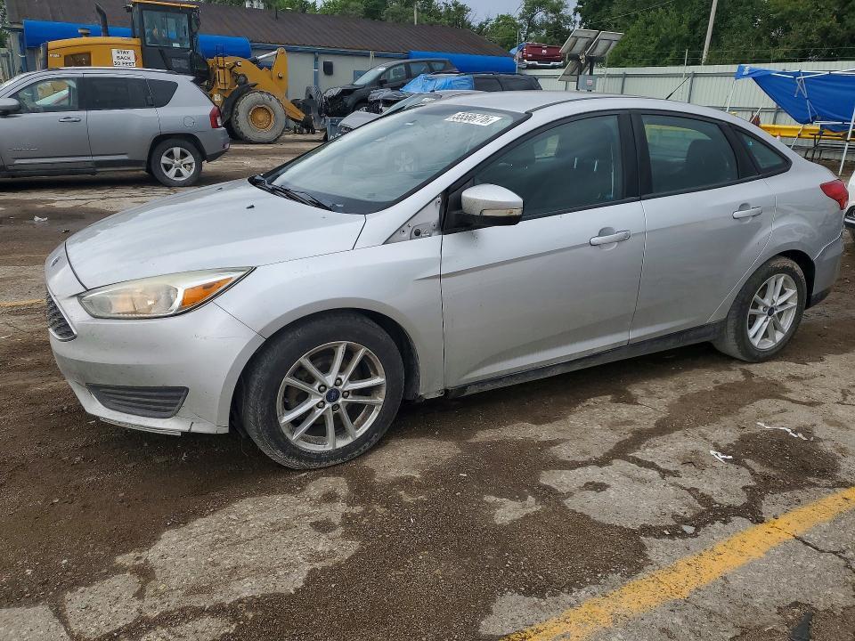 2016 Ford Focus se