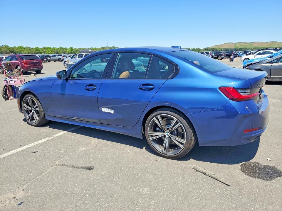 2023 BMW 330Xi
