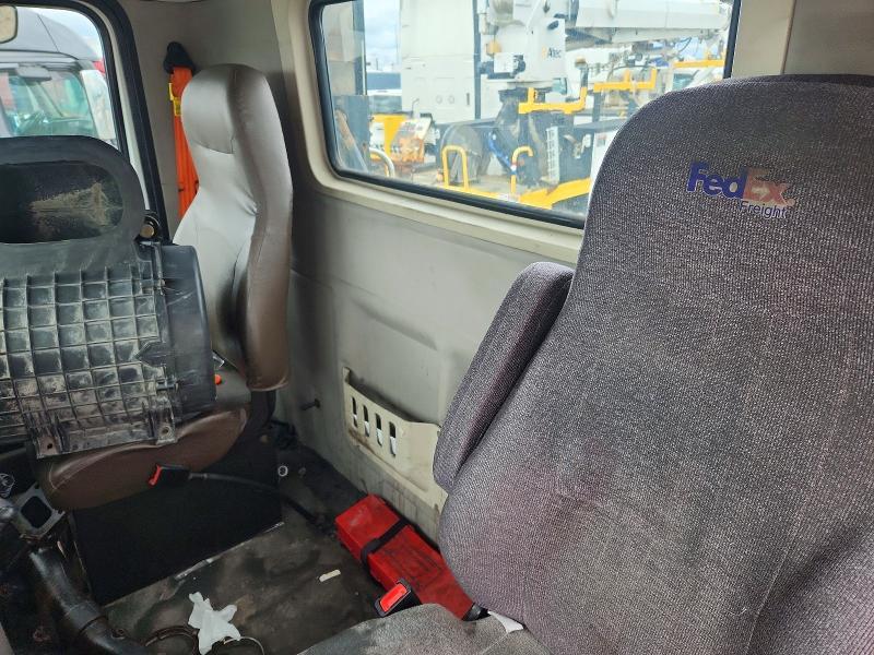 2017 Volvo VN VNL