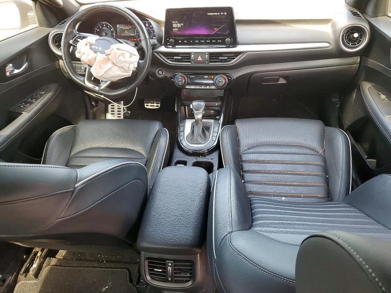 2023 KIA Forte gt Line
