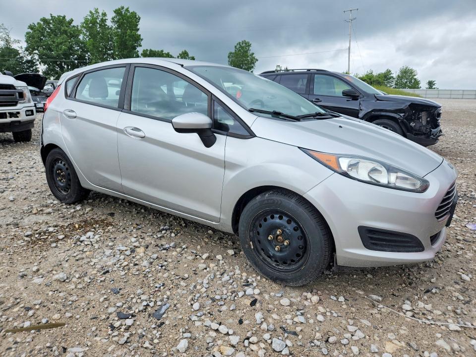 2015 Ford Fiesta s