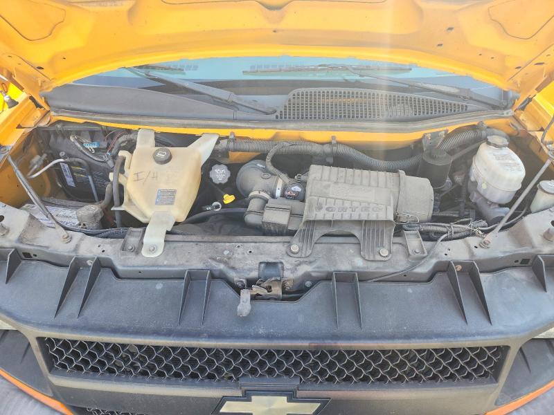 2010 Chev 2010 Thomas Minotour G3500-School Bus