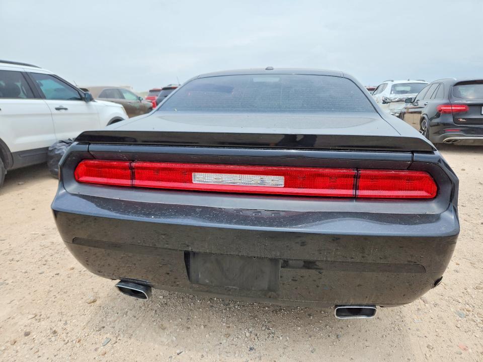 2010 Dodge Challenger r