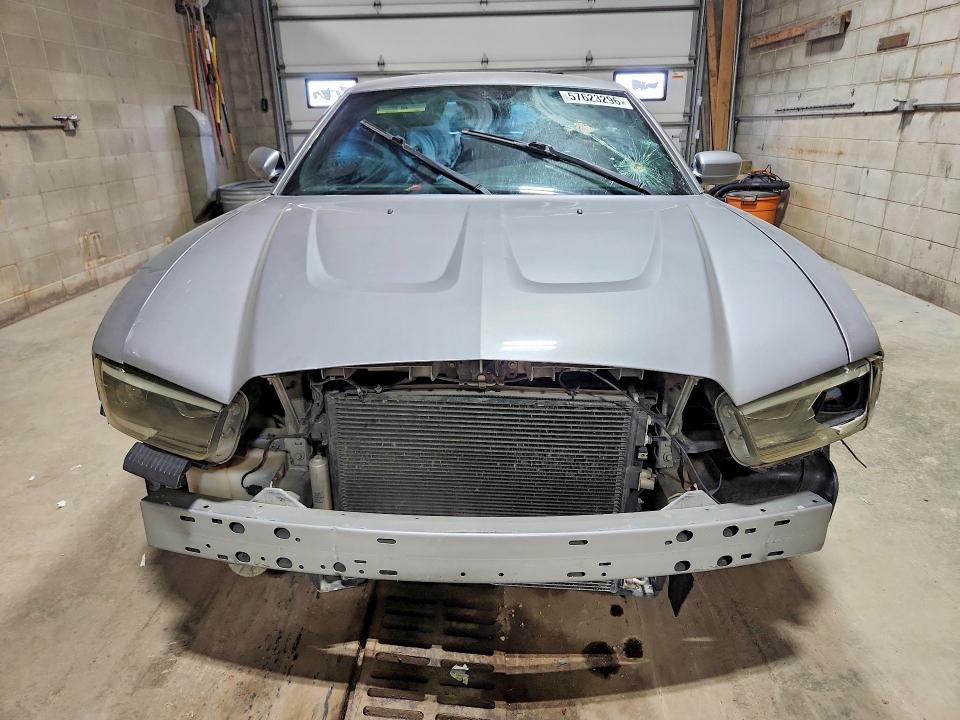 2014 Dodge Charger aw