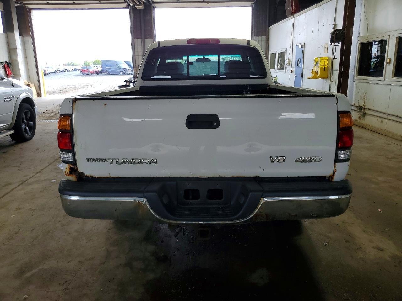 2000 Toyota Tundra SR5