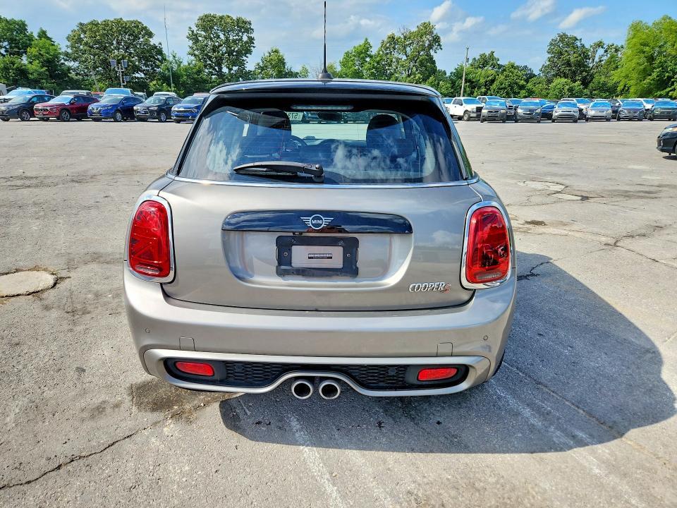 2020 Mini Cooper s