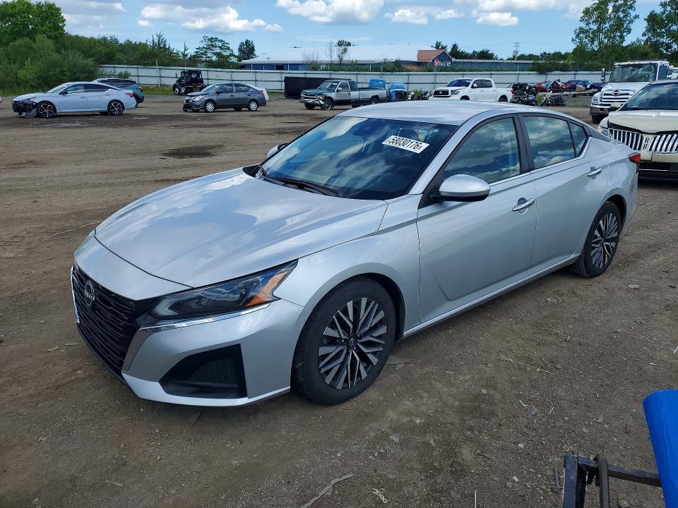 2023 Nissan Altima sv