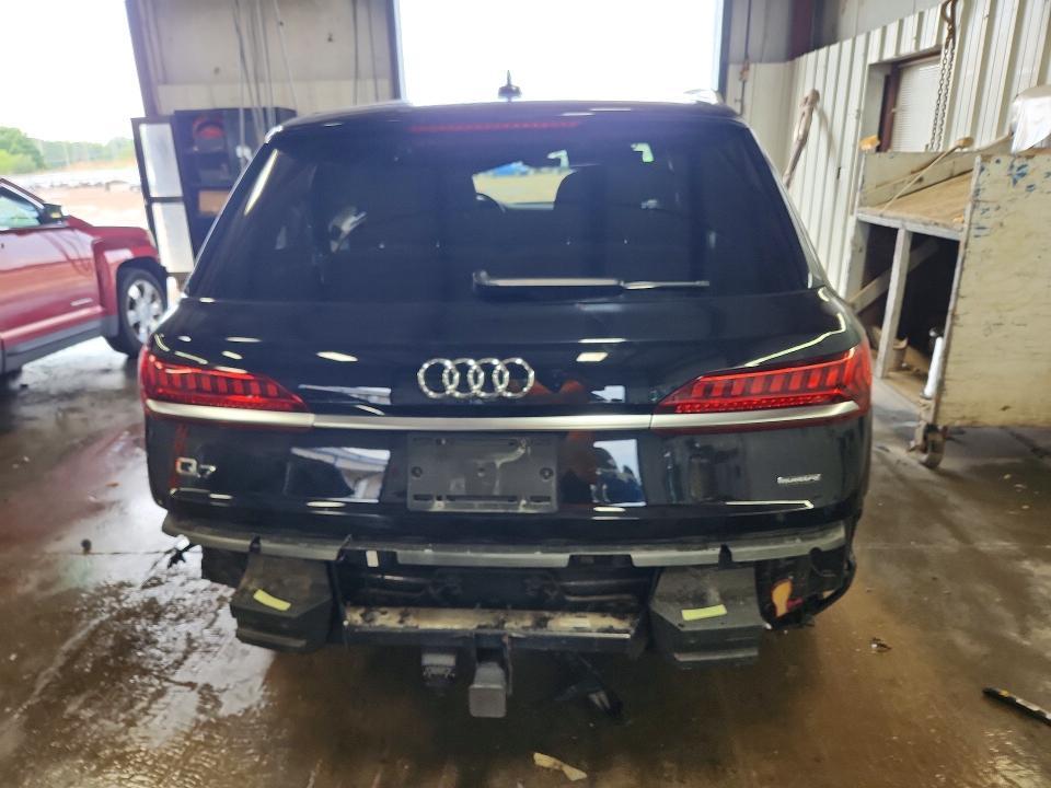 2021 Audi Q7 Premium