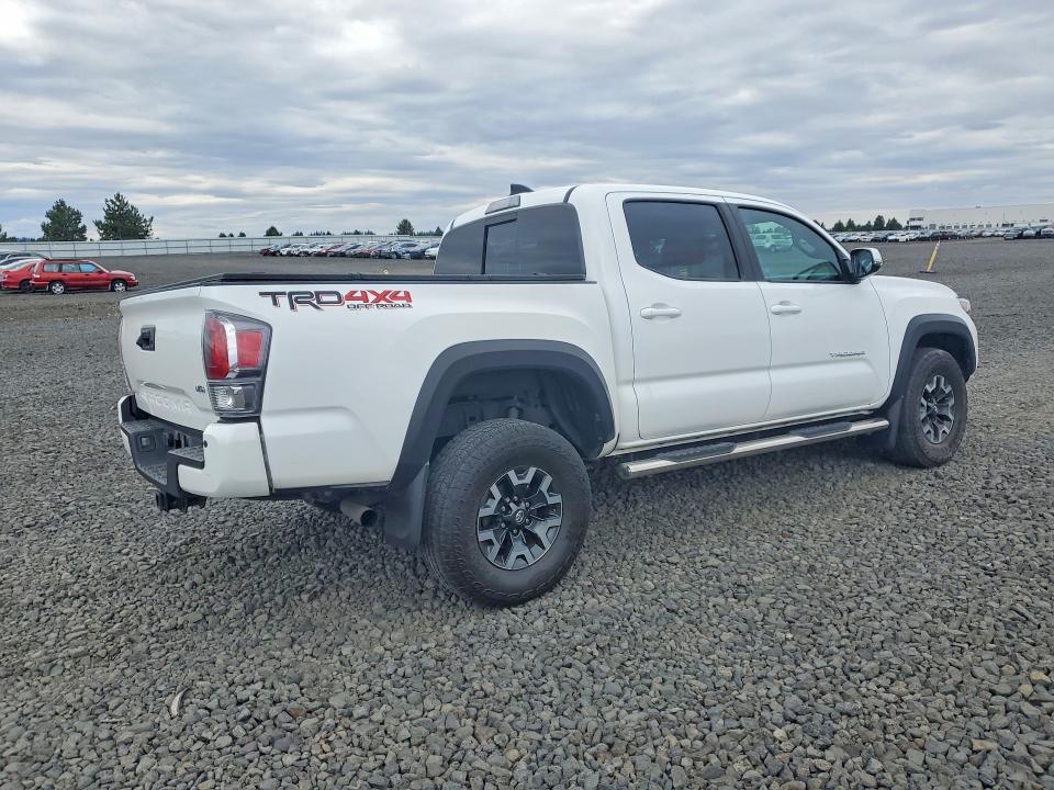 2022 Toyota Tacoma TRD OFF-Road