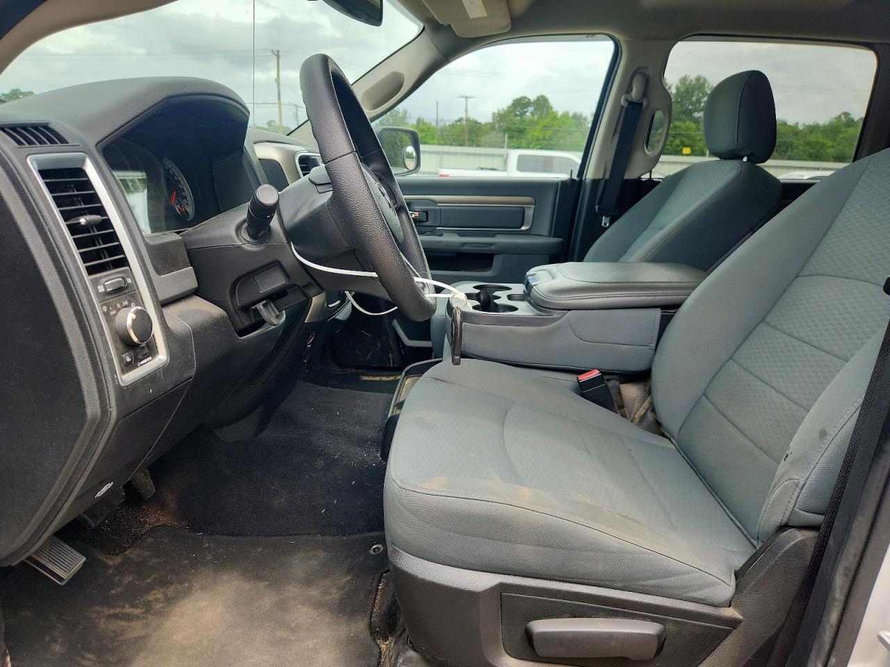 2013 Dodge RAM 1500 SLT