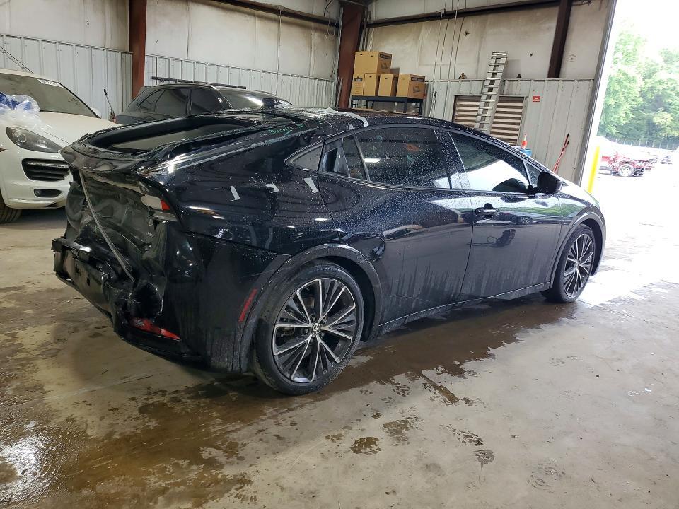 2023 Toyota Prius xle