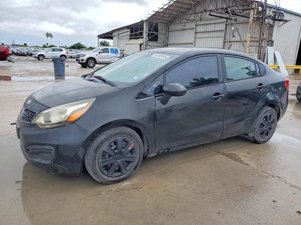 2015 KIA Rio lx