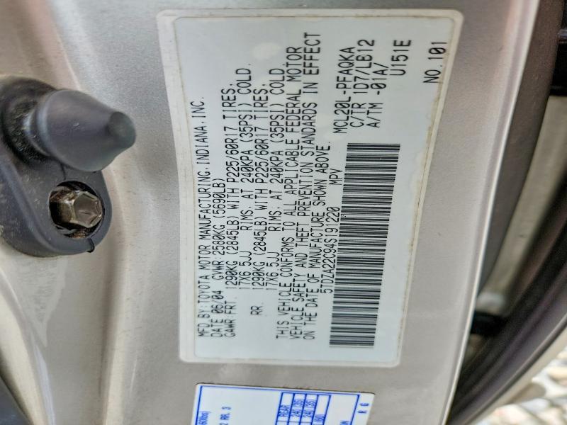 2004 Toyota Sienna xle 7 Passenger