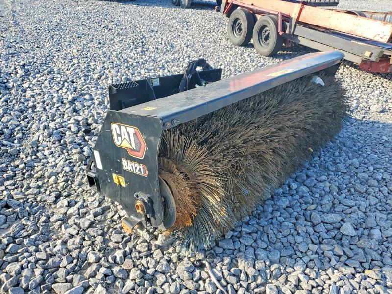 2025 Caterillar 2025 Caterpillar BA121 Skid Steer Broom