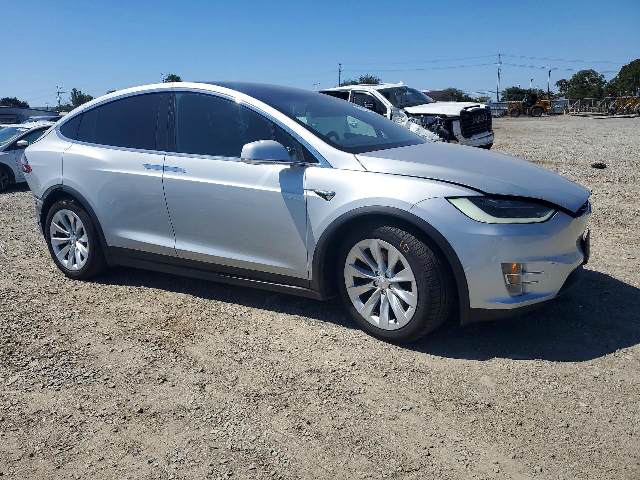 2017 Tesla Model x