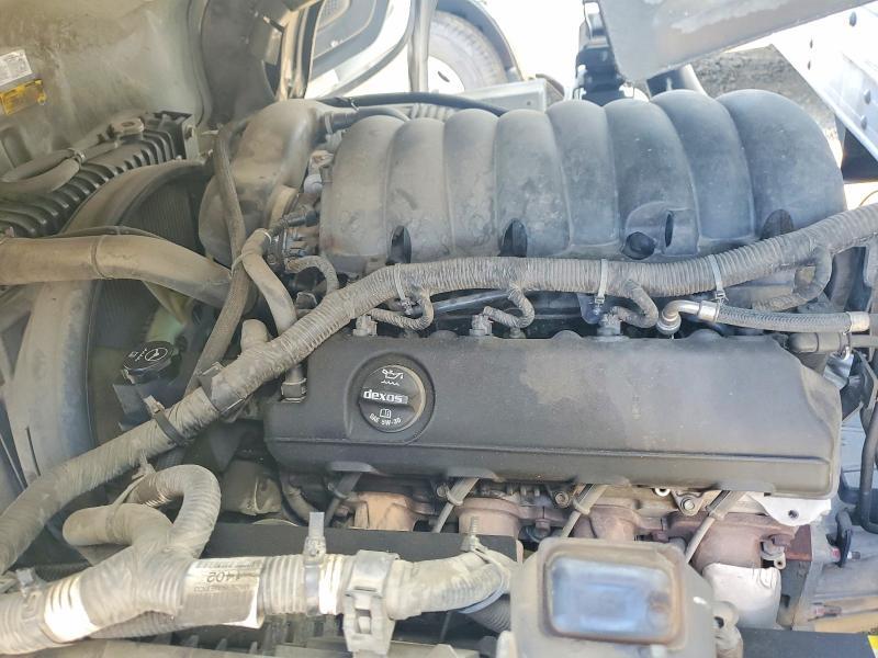 2023 Isuzu NPR HD