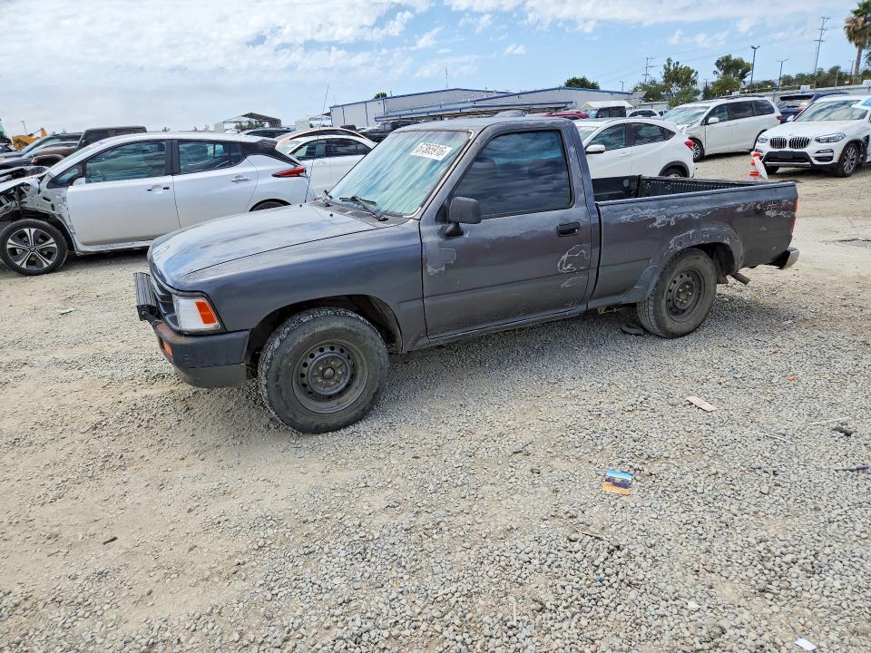 1995 Toyota Pickup Base