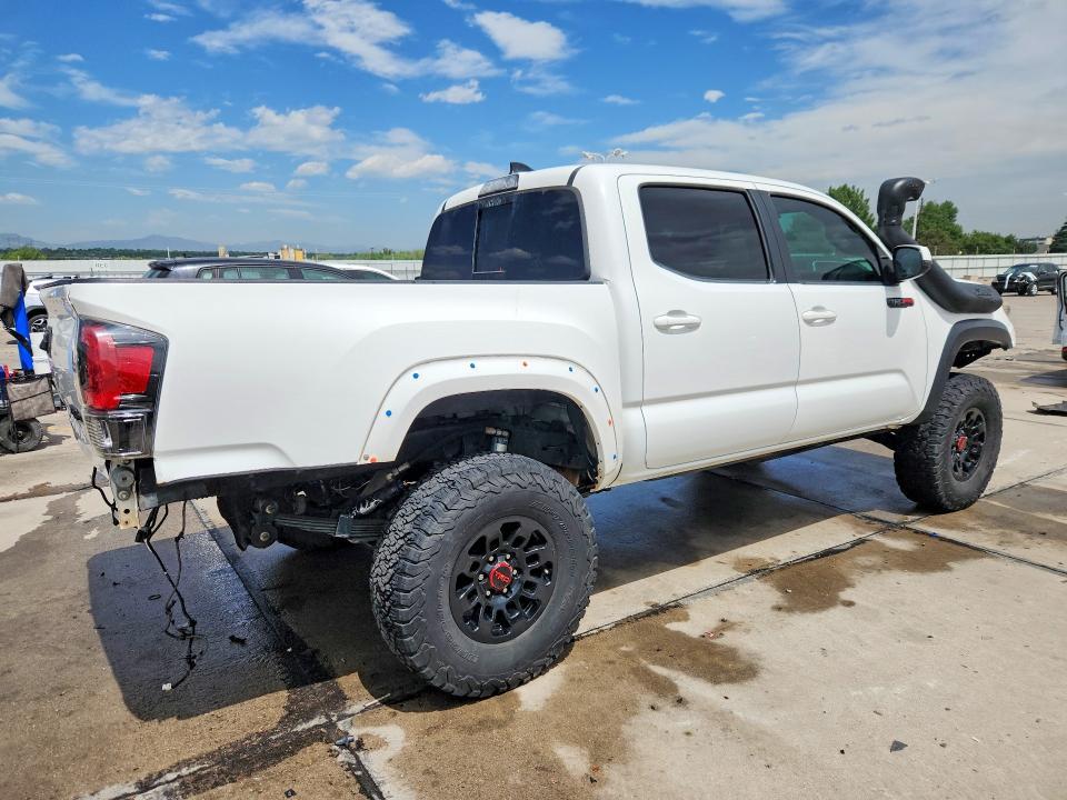 2017 Toyota Tacoma SR V6