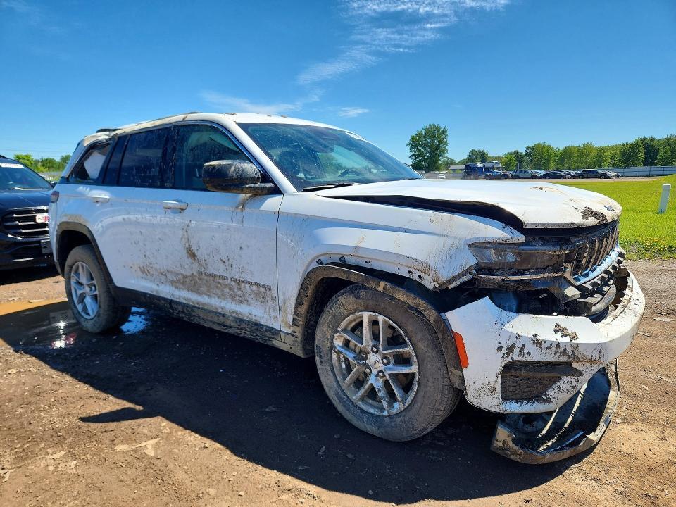 2024 Jeep Grand Cherokee Laredo