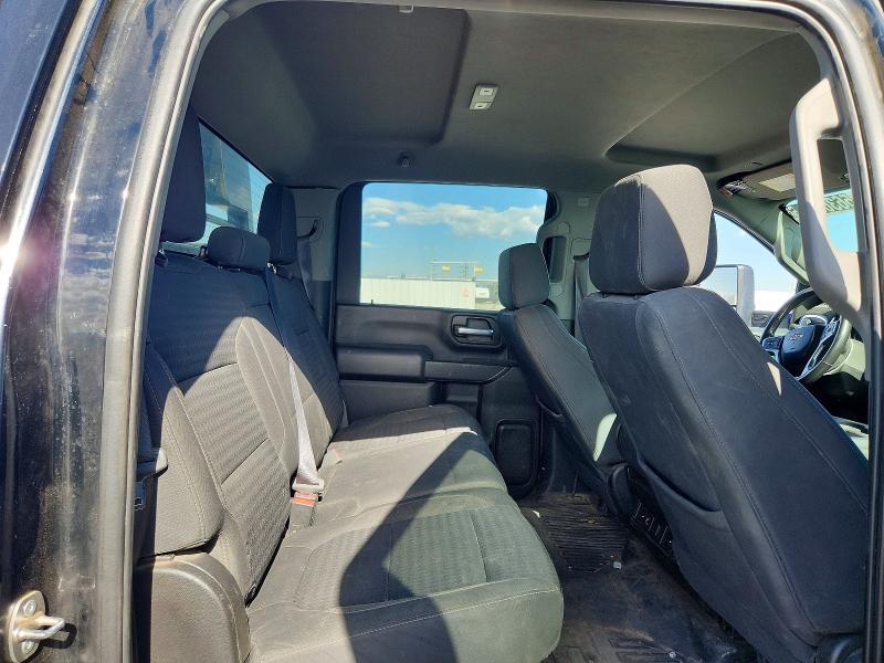 2022 Chevrolet Silverado K3500 LT