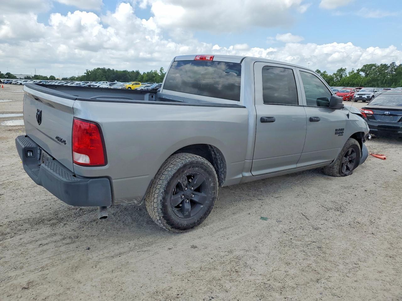 2022 Dodge RAM 1500 Classic Tradesman