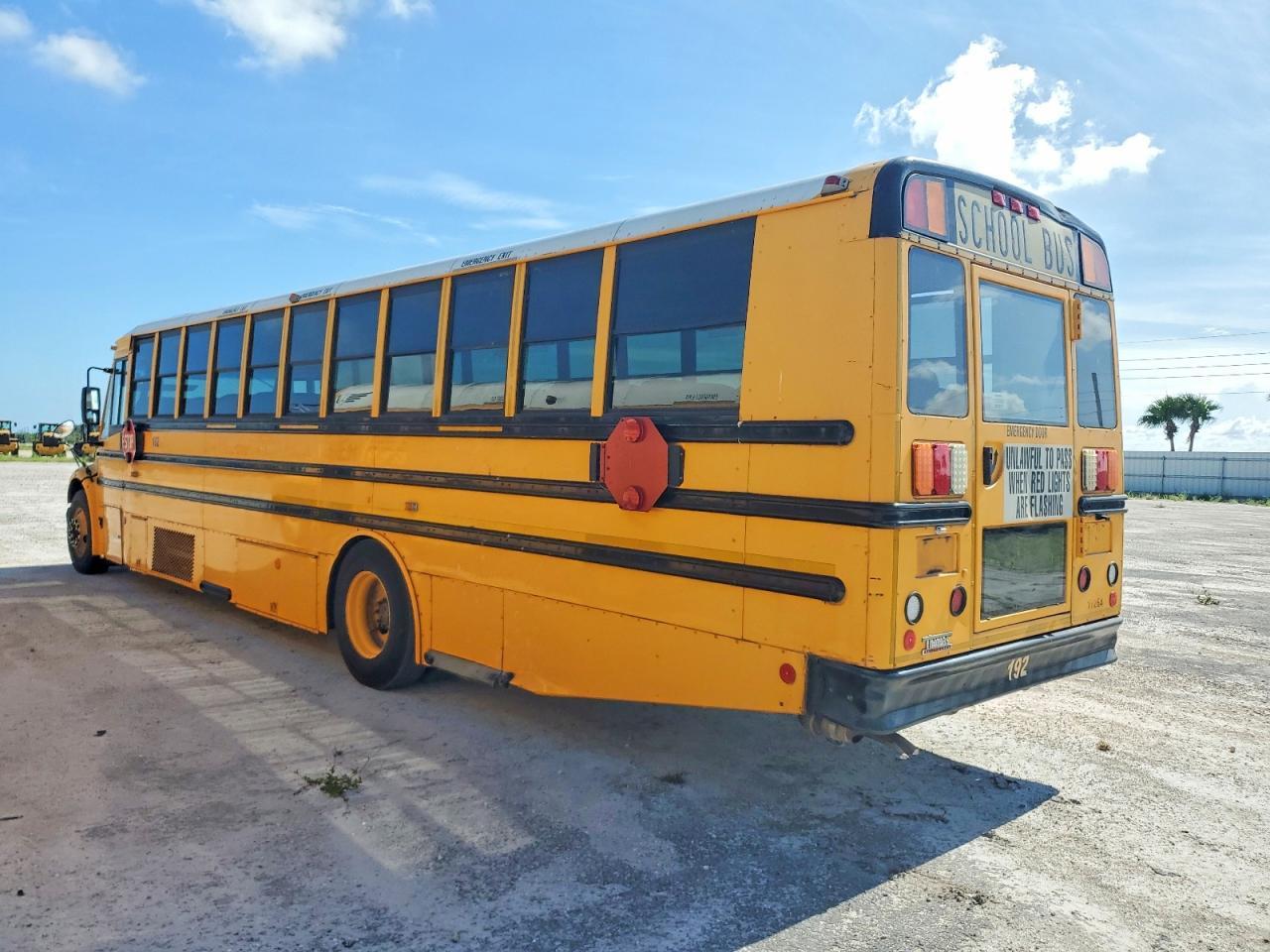 2010 Freightliner 2010 Thomas SAF-T-LINER C2-School Bus