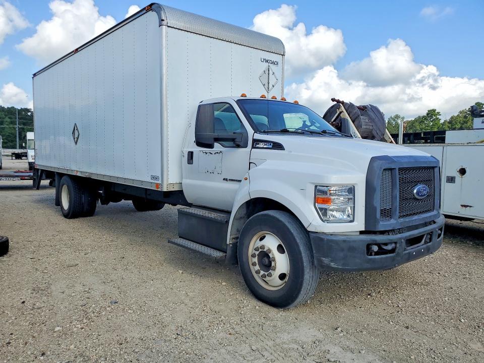 2017 Ford F650
