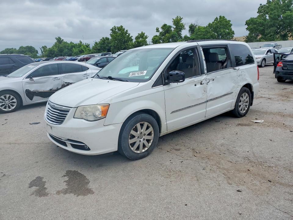 2014 Chrysler Town & Country Touring