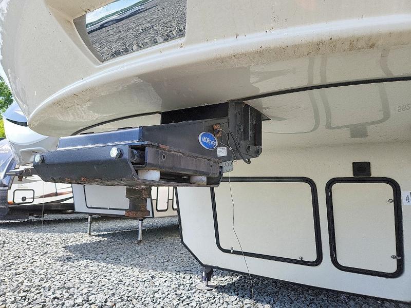 2015 Montana 2015 Keystone Montana Camper