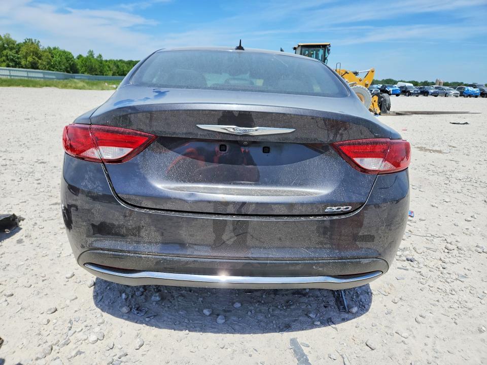 2017 Chrysler 200 Limited