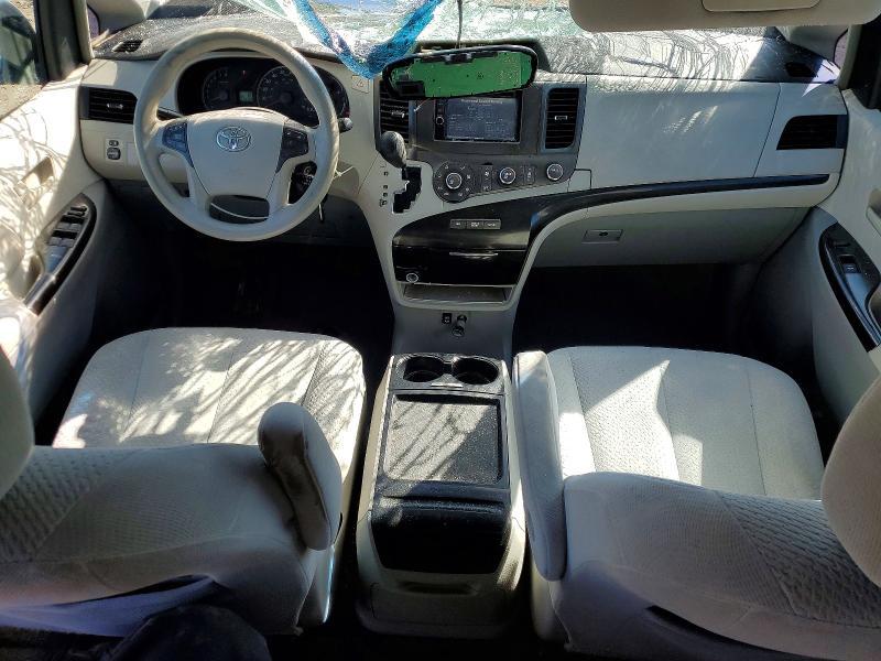 2011 Toyota Sienna le