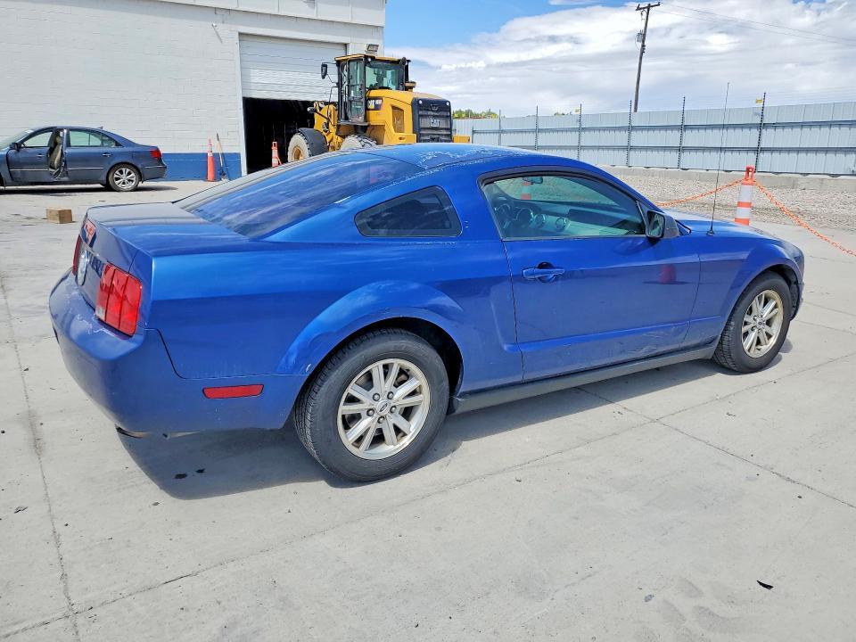 2006 Ford Mustang 2 Door Coupe