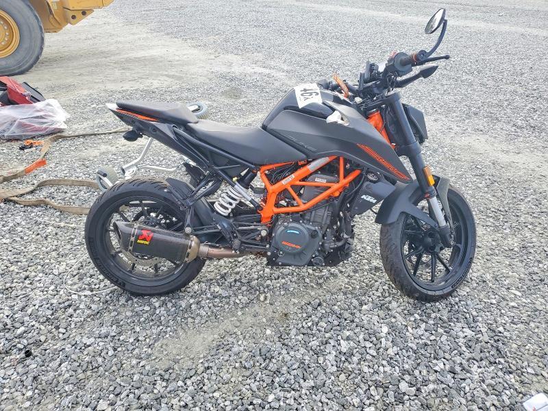 2023 KTM 390 Duke
