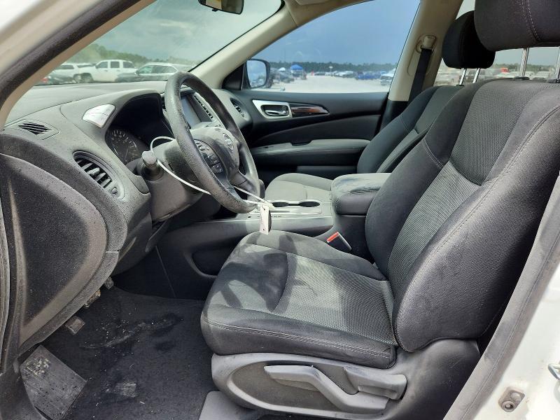 2018 Nissan Pathfinder s
