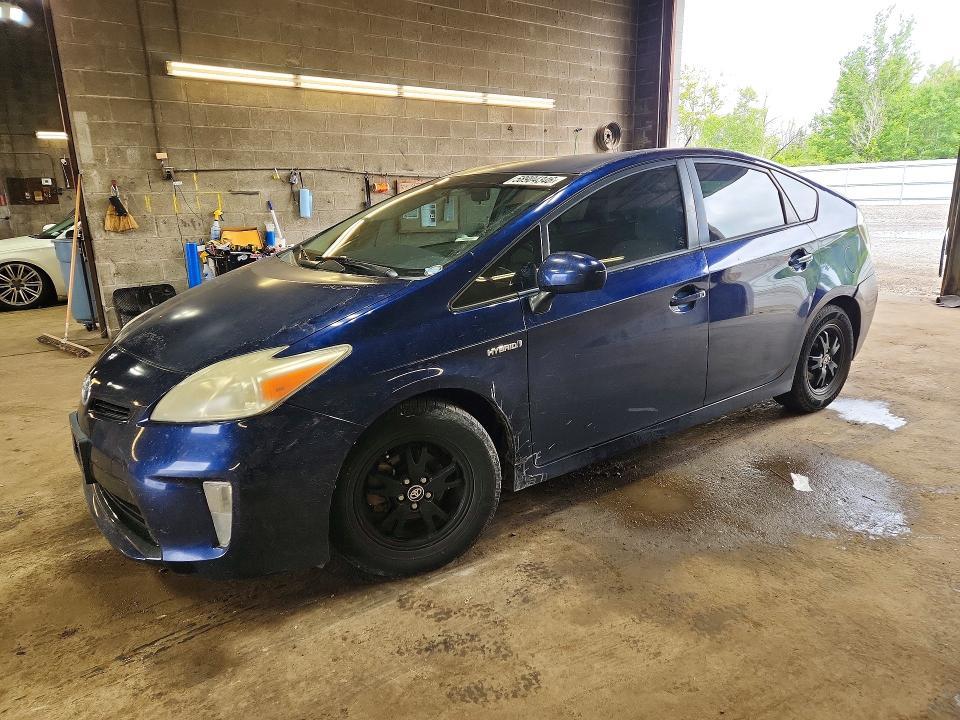 2014 Toyota Prius two