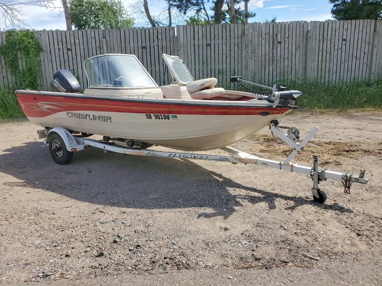 2001 Crestliner Boat-Outboard Engine