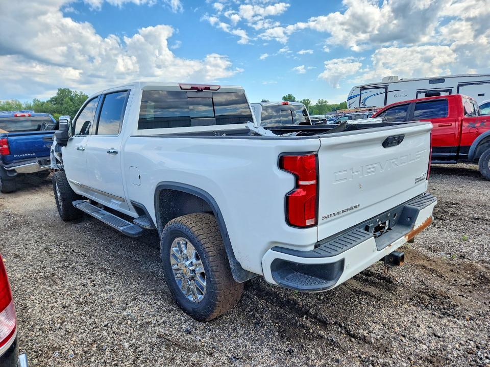 2024 Chevrolet Silverado K3500 High Country