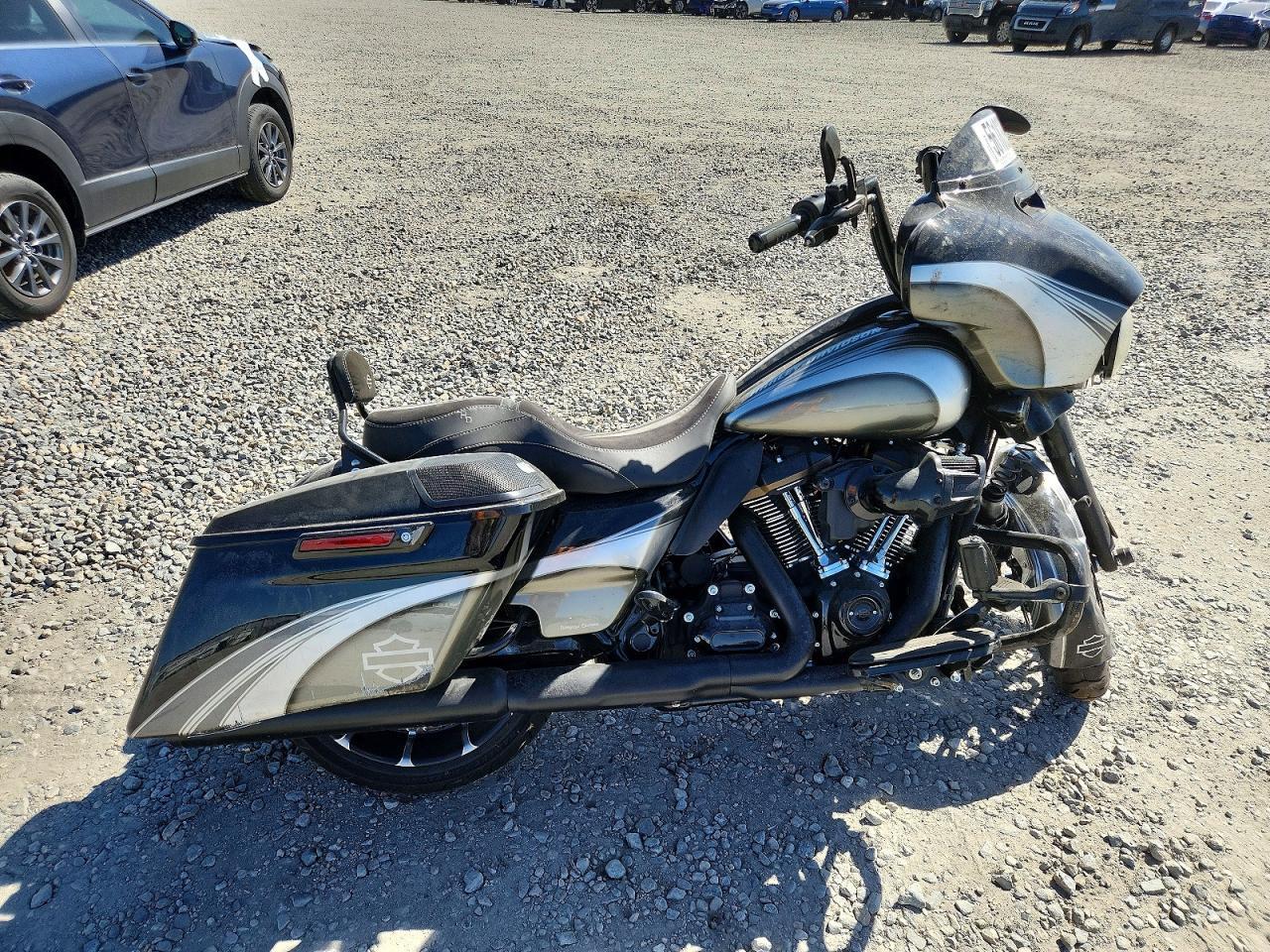 2023 Harley-Davidson Flhxst