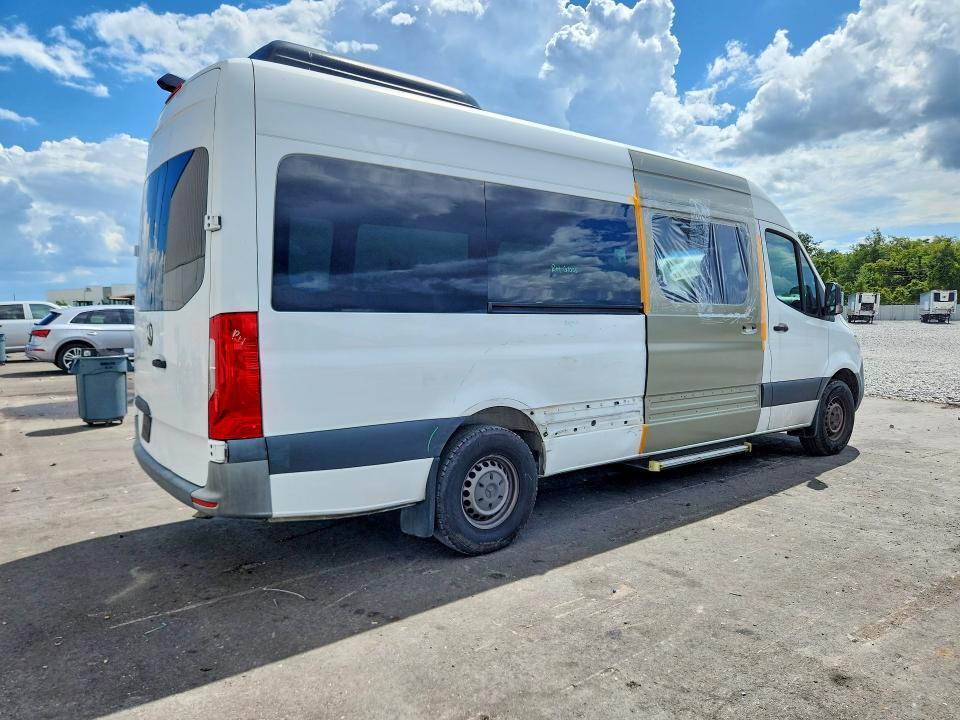 2021 Mercedes-Benz Sprinter 2500