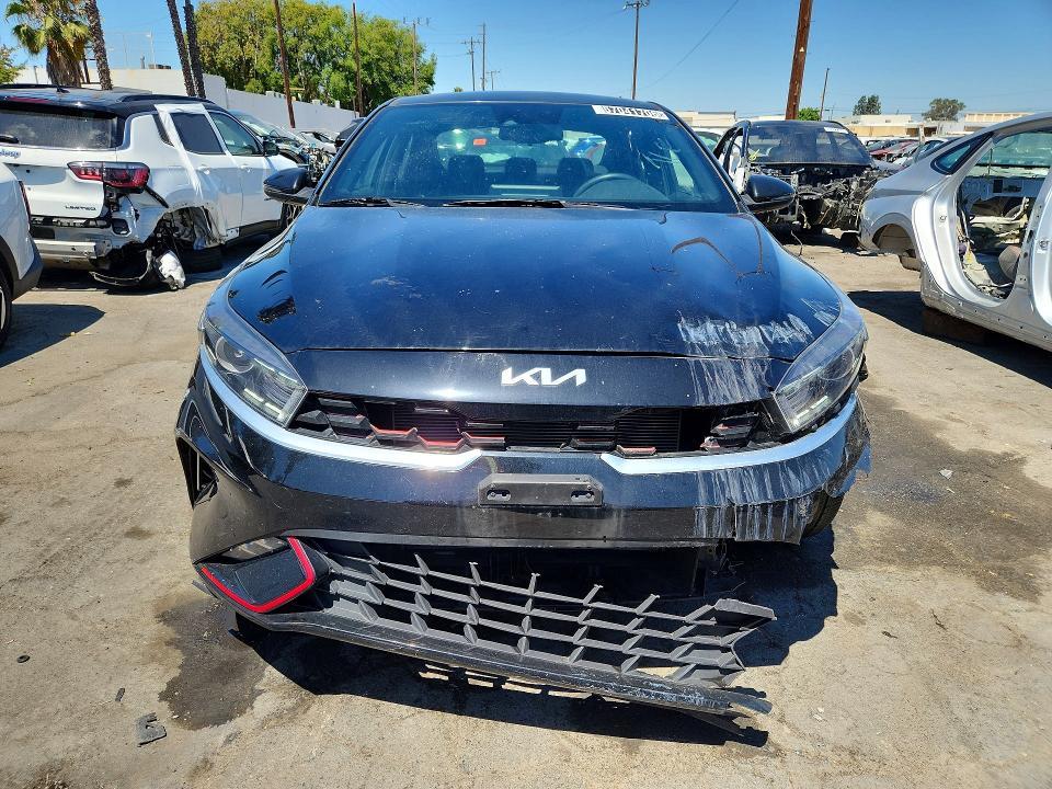 2023 KIA Forte gt Line