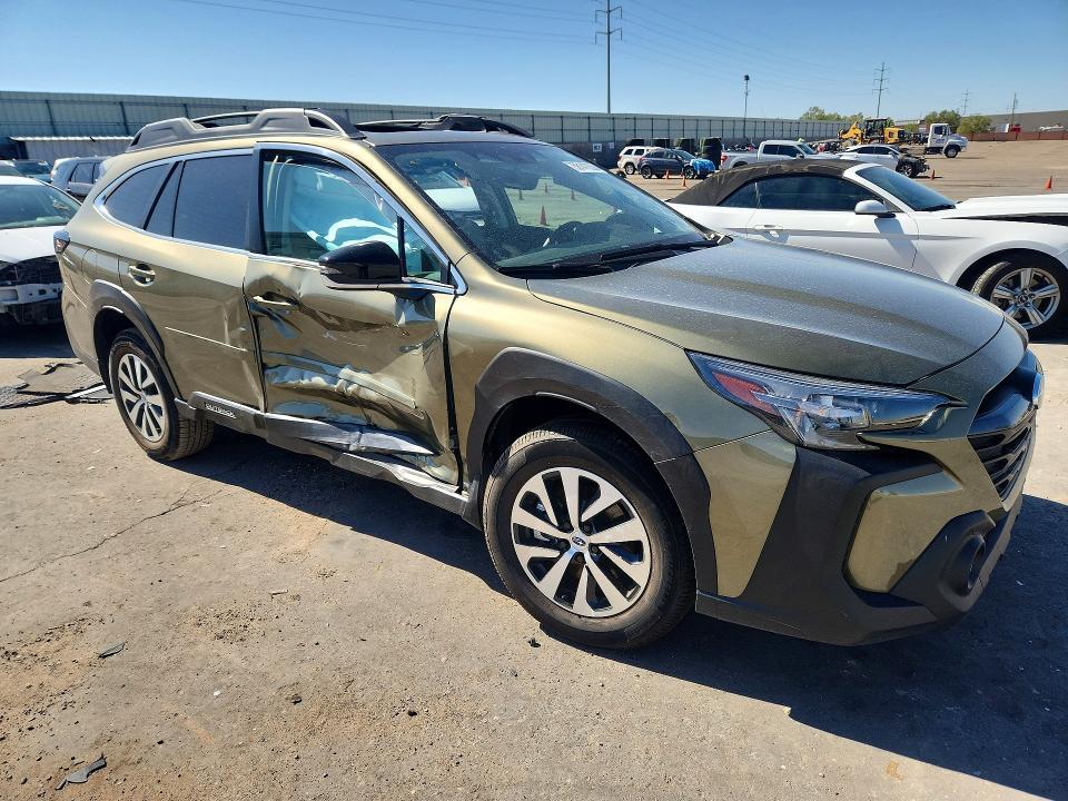 2023 Subaru Outback Premium