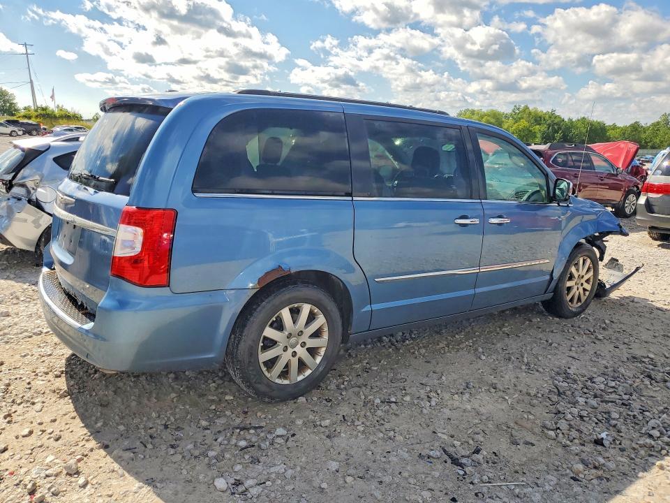 2011 Chrysler Town & Country Touring l