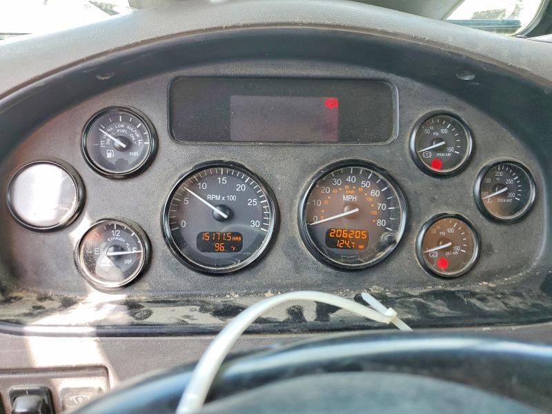 2012 Peterbilt 348 Flatbed Truck