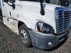 2015 Freightliner Cascadia 1-Semi Truck