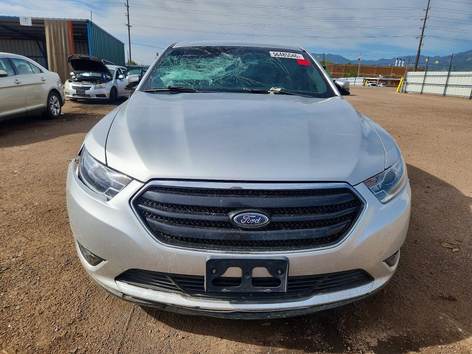 2018 Ford Taurus sel
