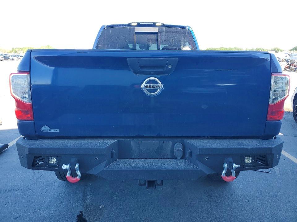 2019 Nissan Titan XD SV