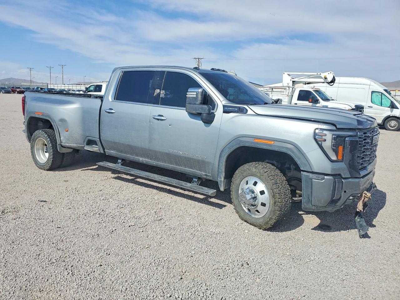 2024 GMC Sierra K3500 Denali Ultimate